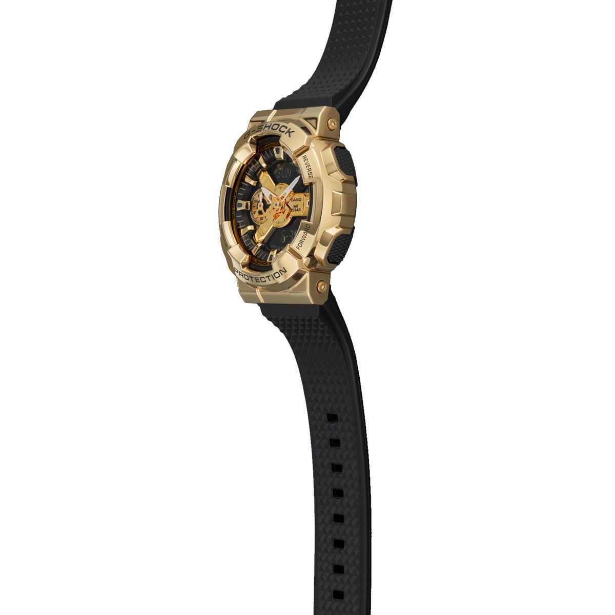 reloj dorado y negro